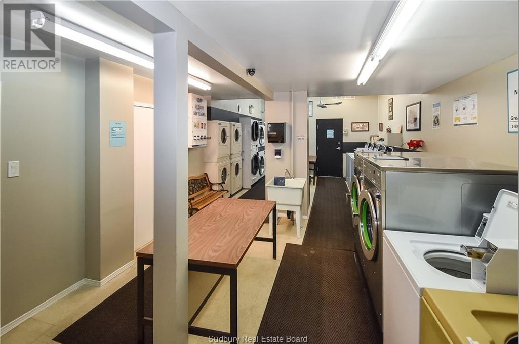 101-103 Young Street Property Photo 10