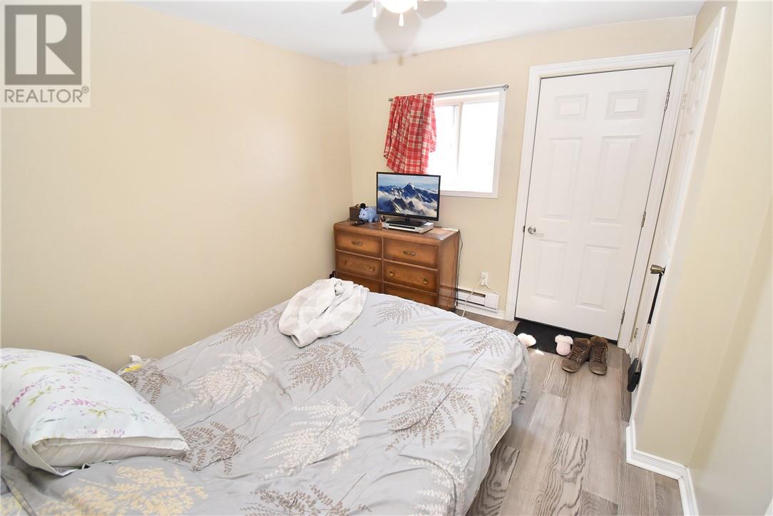 101-103 Young Street Property Photo 40