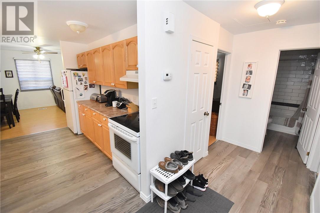 101-103 Young Street Property Photo 57