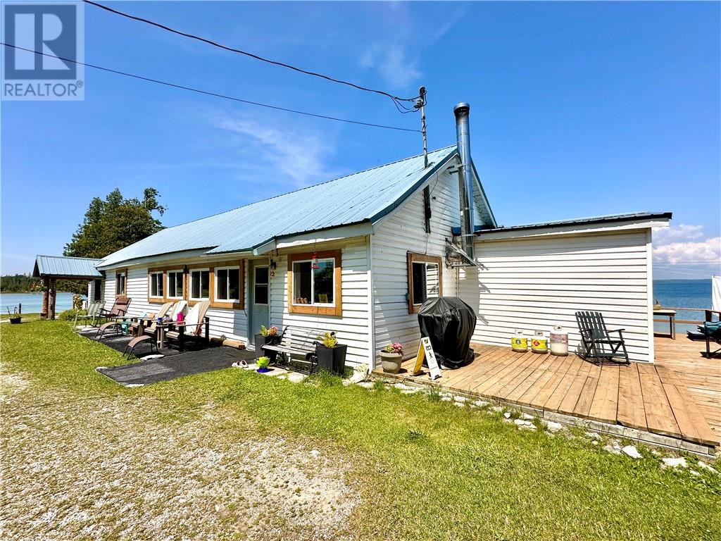 21214 Highway 6 Property Photo 10