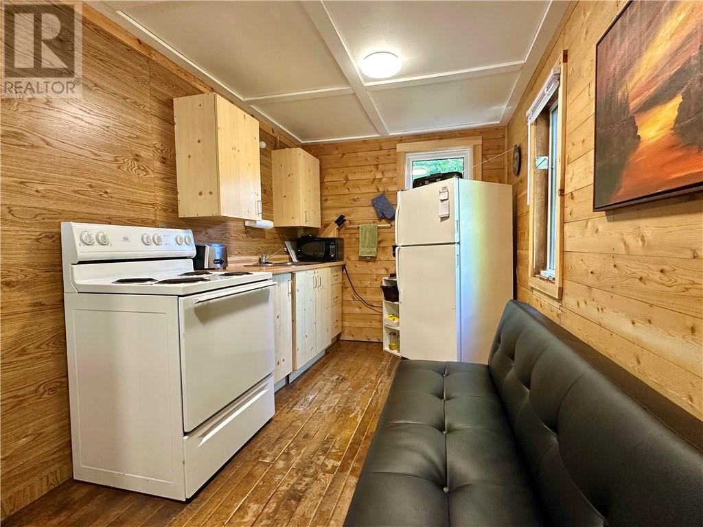 21214 Highway 6 Property Photo 29