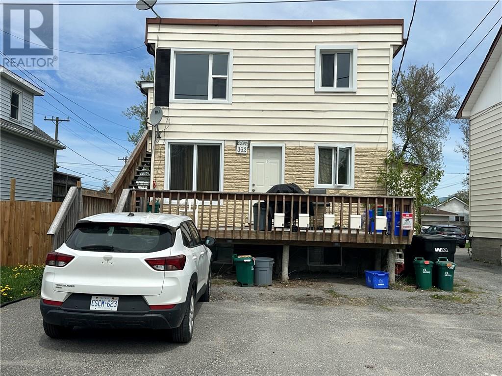 362 St George Street