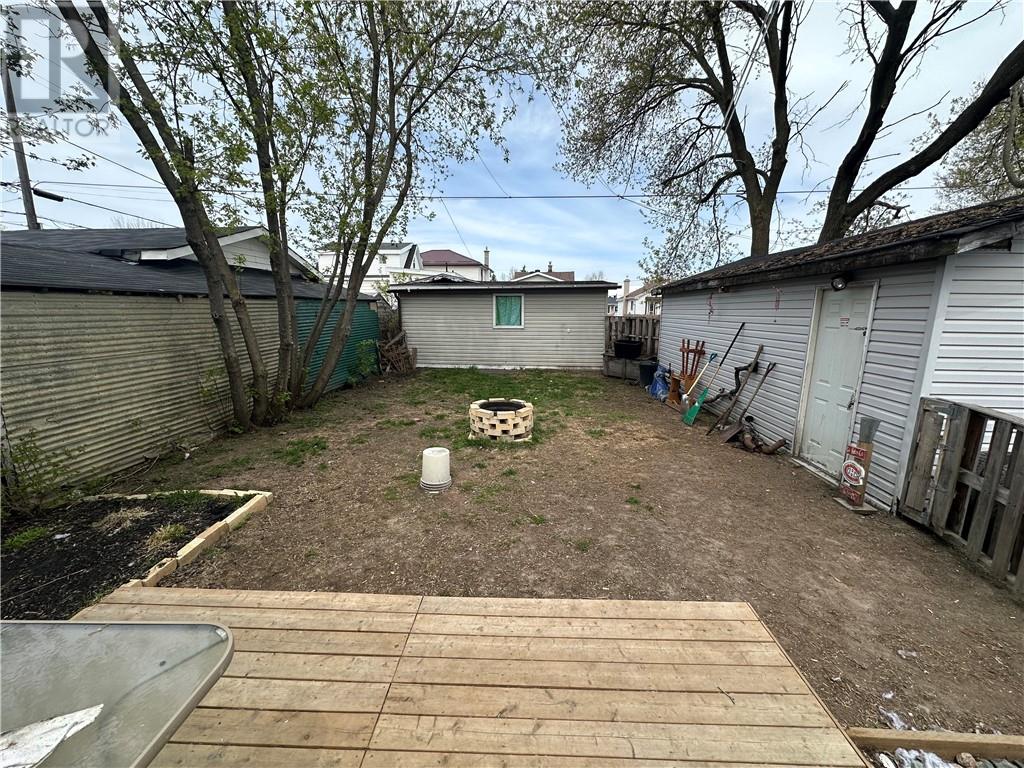 362 St George Street Property Photo 3
