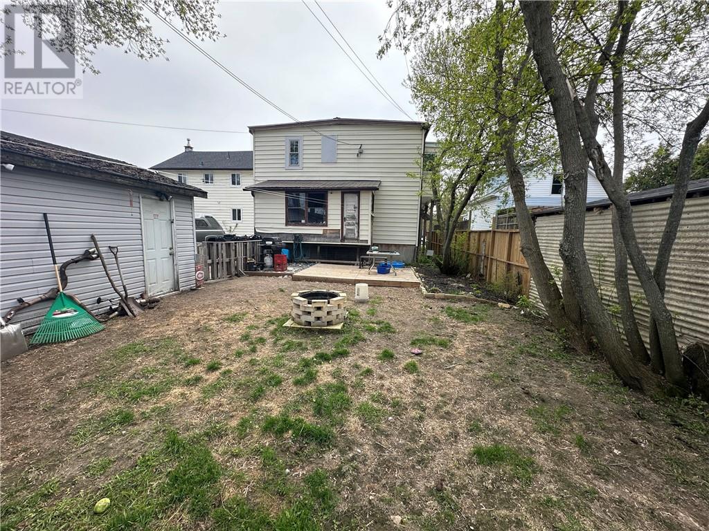 362 St George Street Property Photo 4