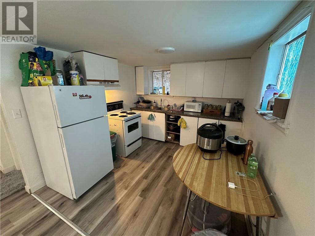 362 St George Street Property Photo 7