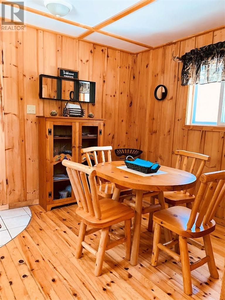 163 Checkerboard Lane Property Photo 3