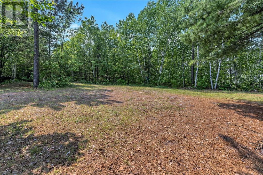 696 Pine Cone Property Photo 20