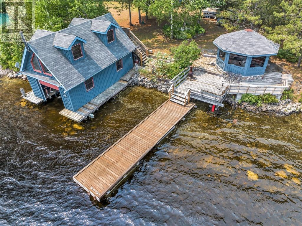 696 Pine Cone Property Photo 23
