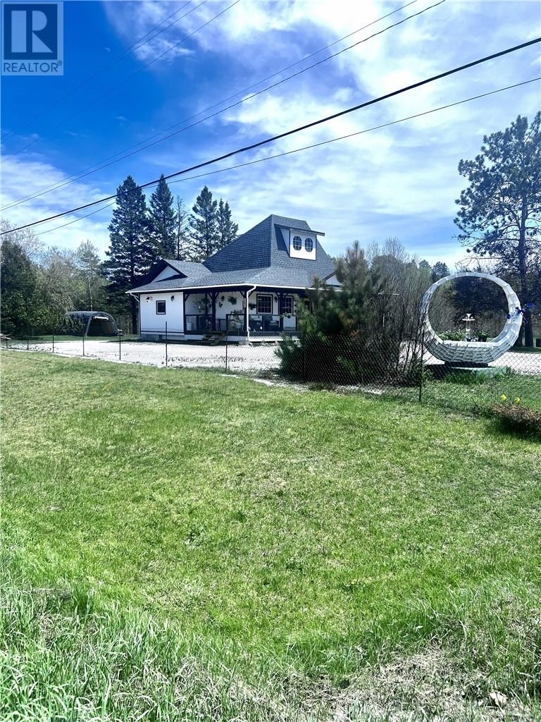 161 Highway 17 W Property Photo 1