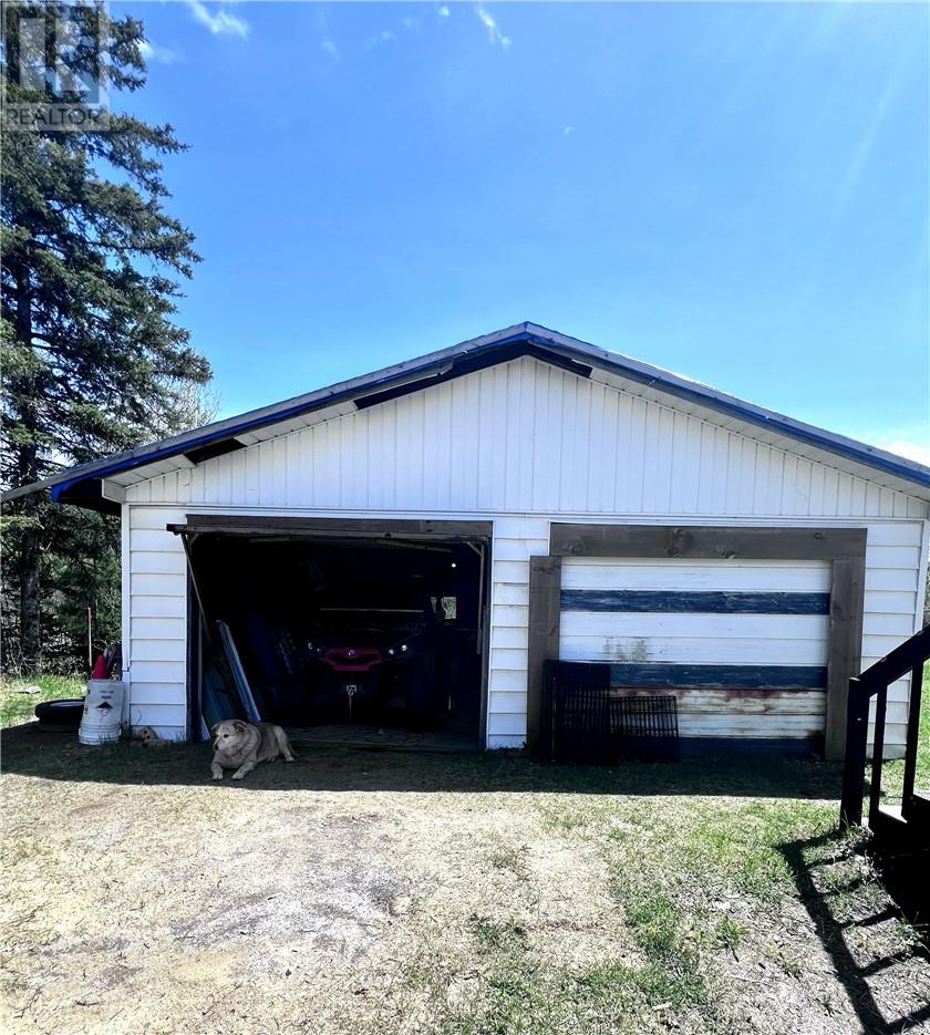 161 Highway 17 W Property Photo 4