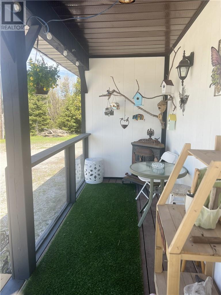 161 Highway 17 W Property Photo 11
