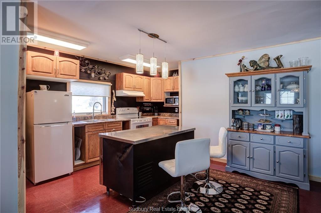 161 Highway 17 W Property Photo 18