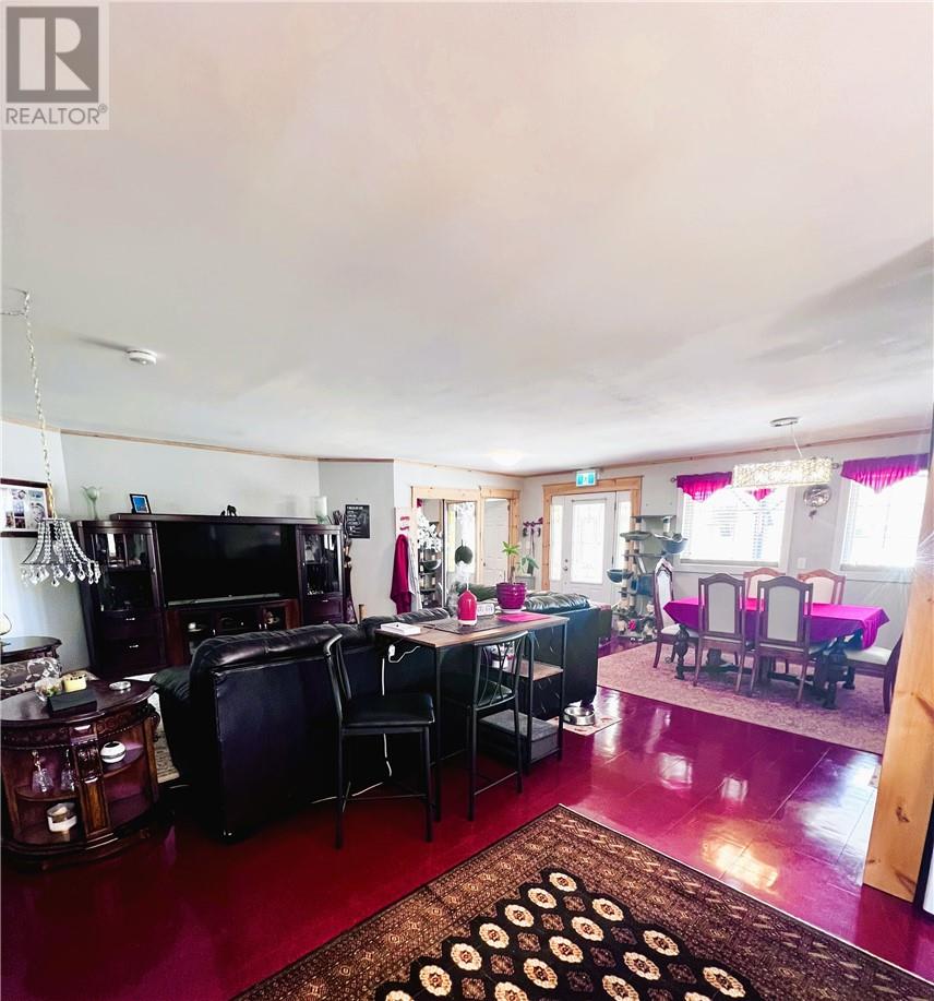 161 Highway 17 W Property Photo 23