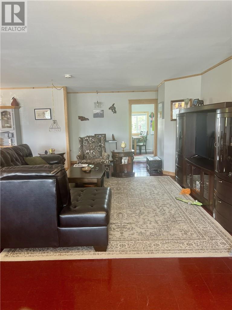 161 Highway 17 W Property Photo 26