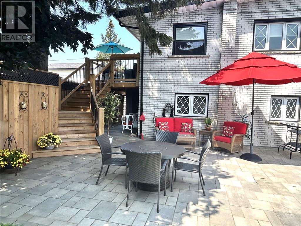 35 Cedar Street Property Photo 10