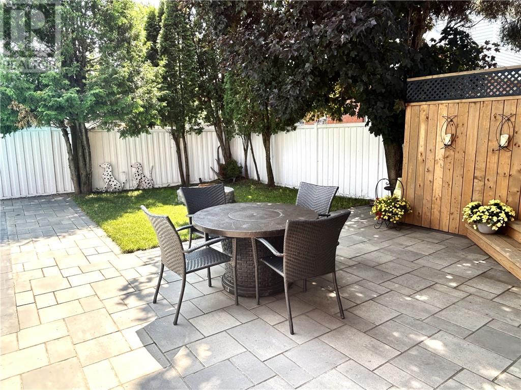 35 Cedar Street Property Photo 17