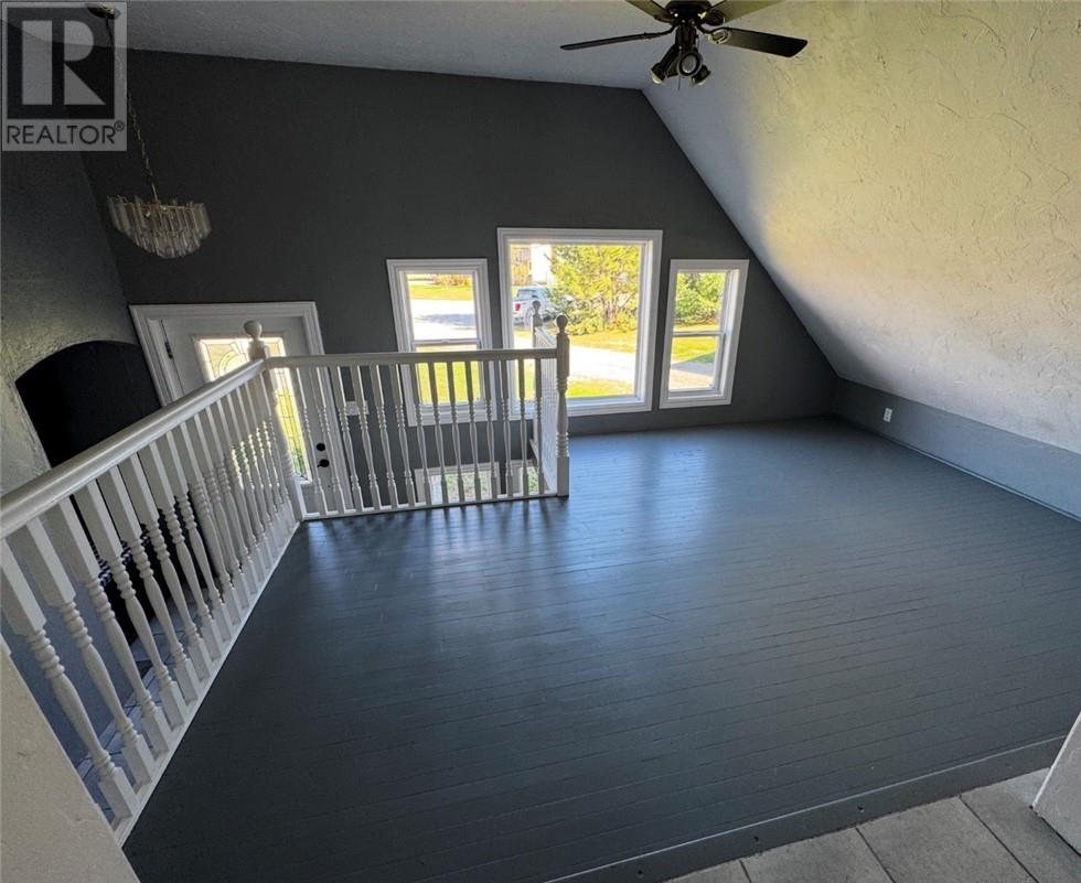14 Lynne Court Property Photo 7