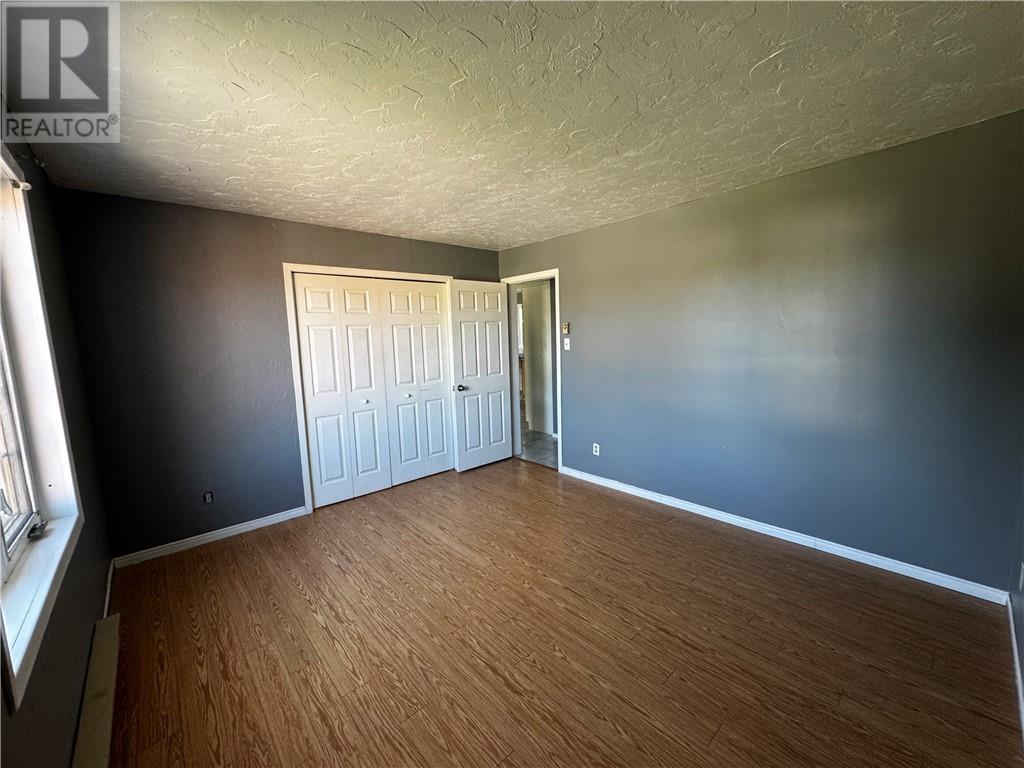 14 Lynne Court Property Photo 8