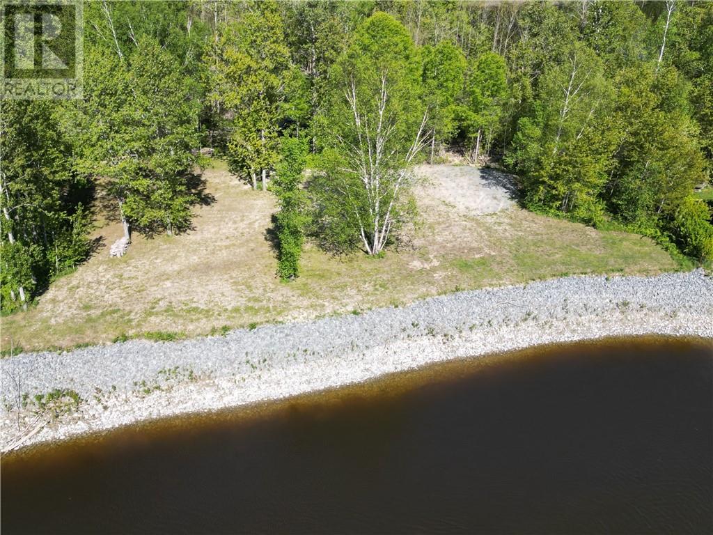 1789 Highway 575 Property Photo 1