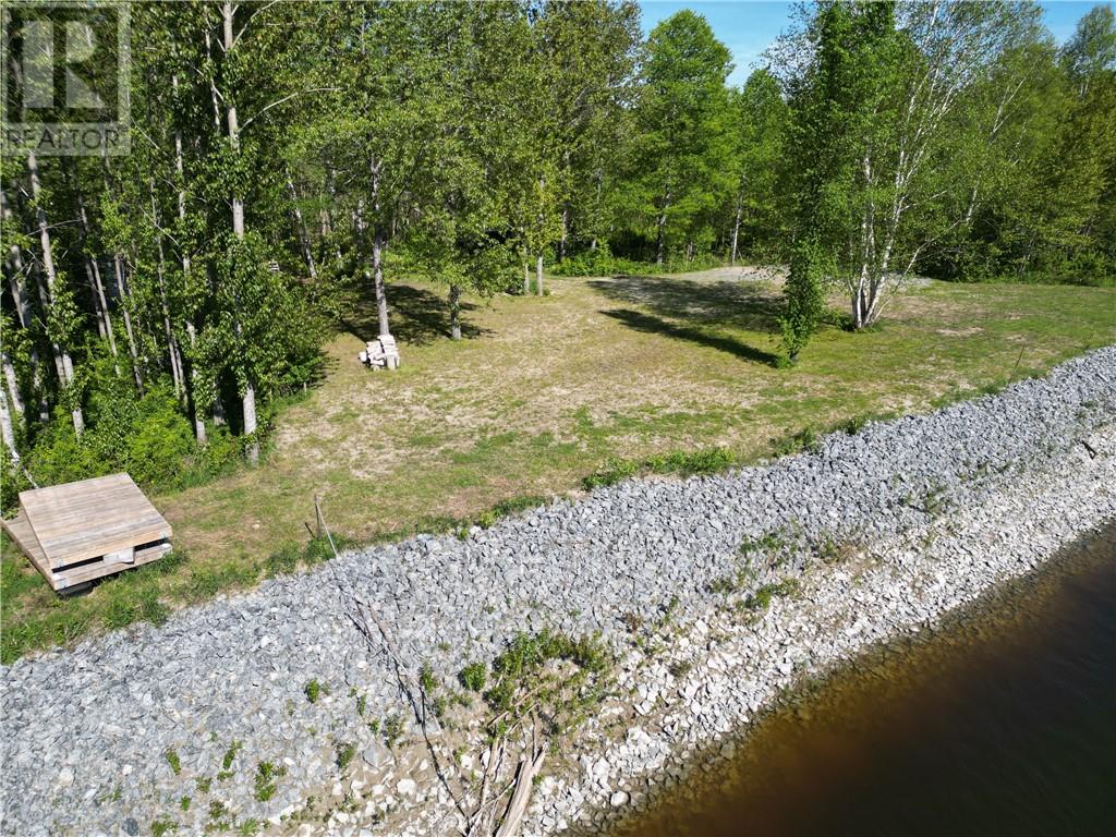 1789 Highway 575 Property Photo 5