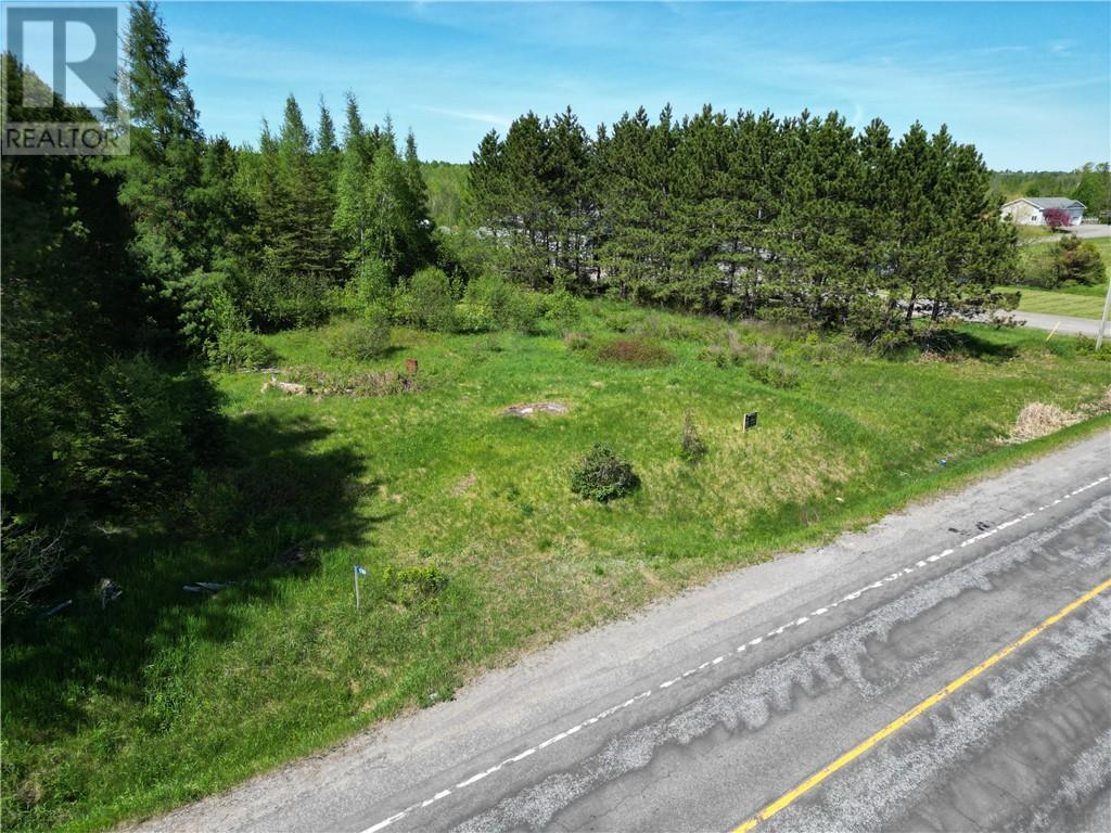 1789 Highway 575 Property Photo 8