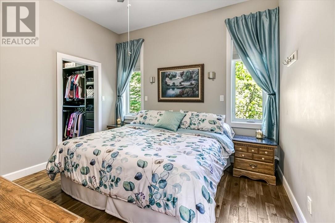 25 Carla's Lane Property Photo 12
