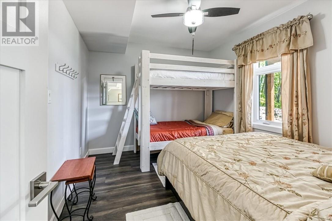 25 Carla's Lane Property Photo 19