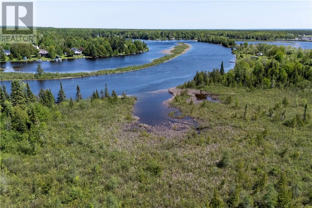 Lot 1 De L'etang Property Photo 1