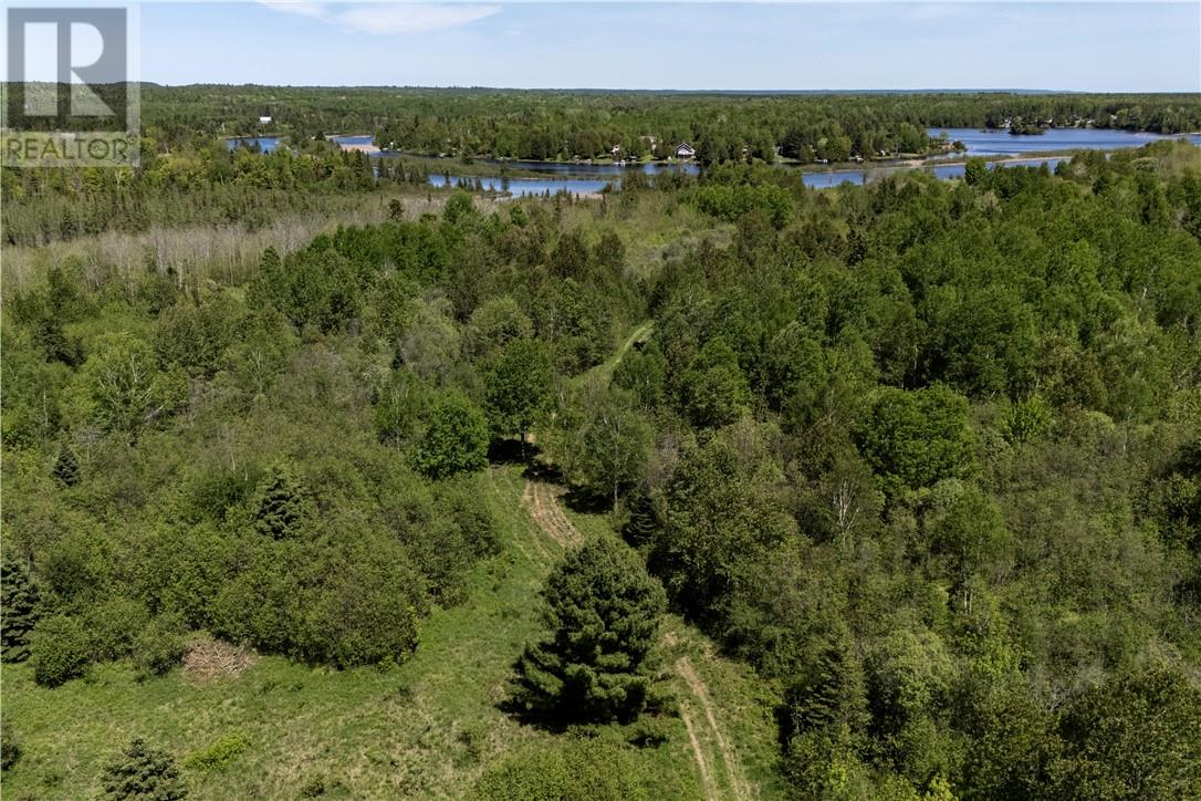 Lot 1 De L'etang Property Photo 14
