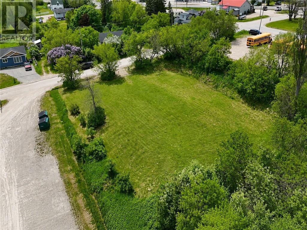 Lt 33 Vankoughnet Street Property Photo 2