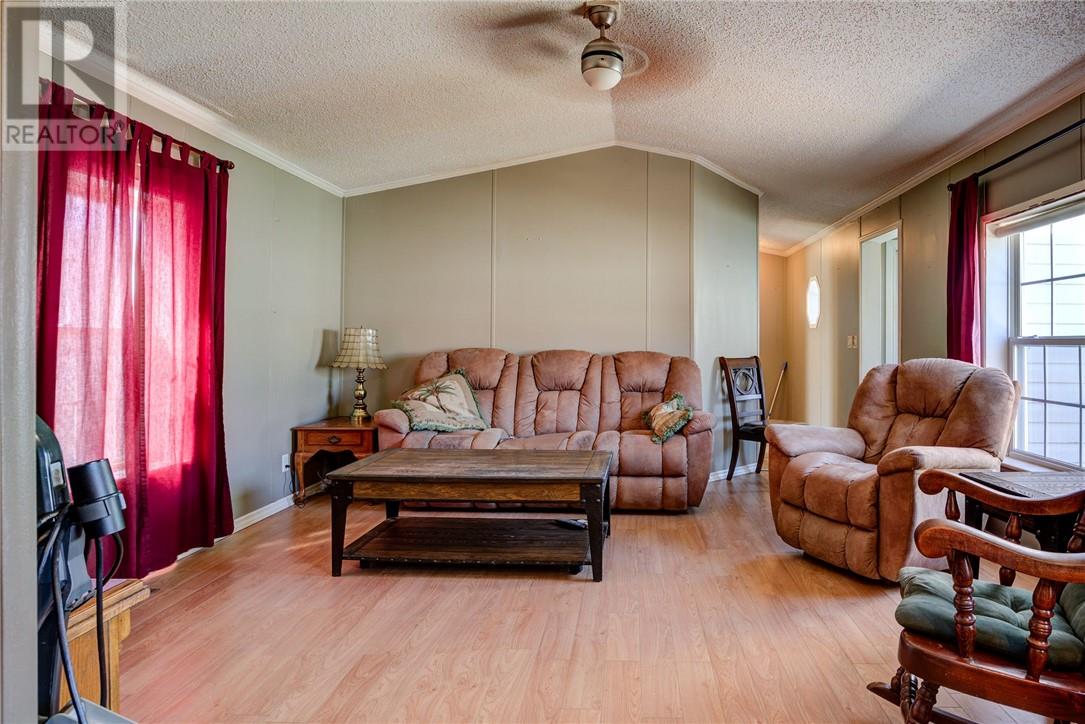 76 Corbin Avenue Property Photo 7