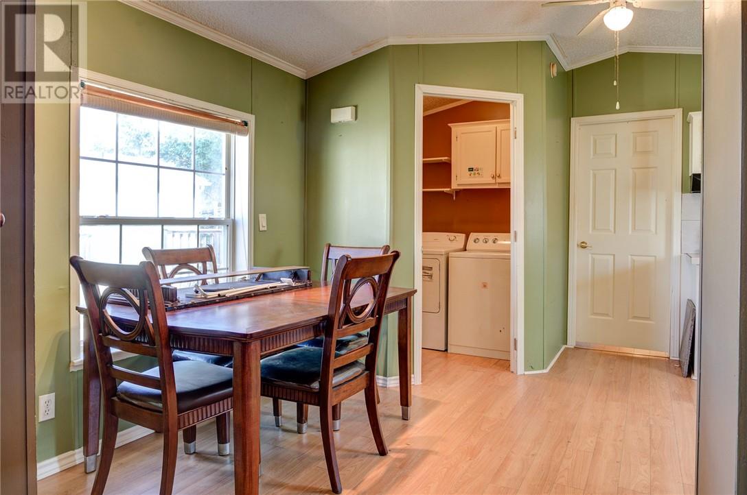 76 Corbin Avenue Property Photo 9