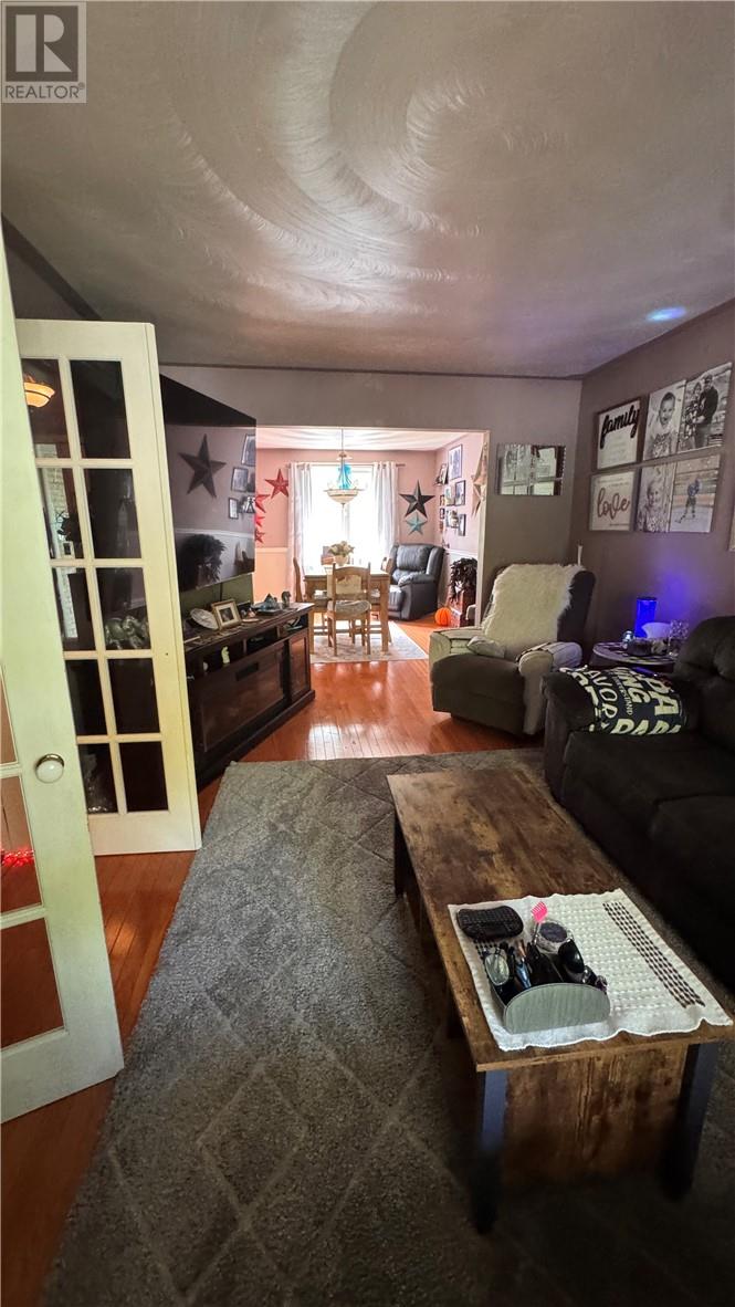 101 Field Property Photo 8