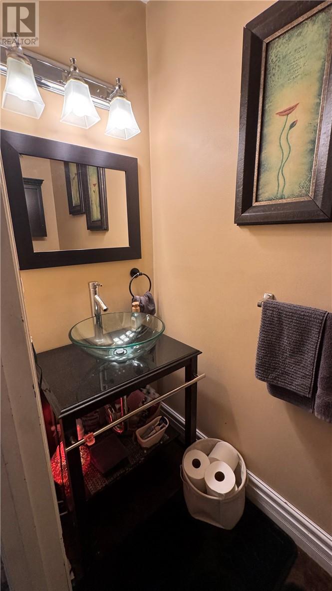101 Field Property Photo 27