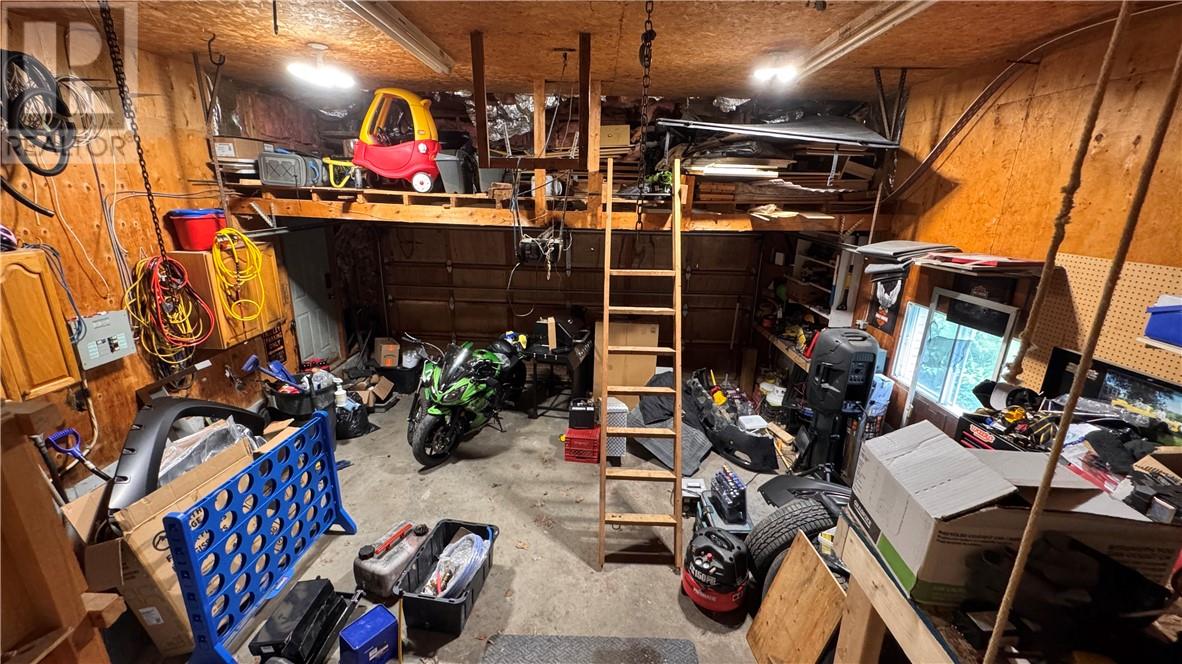 101 Field Property Photo 43