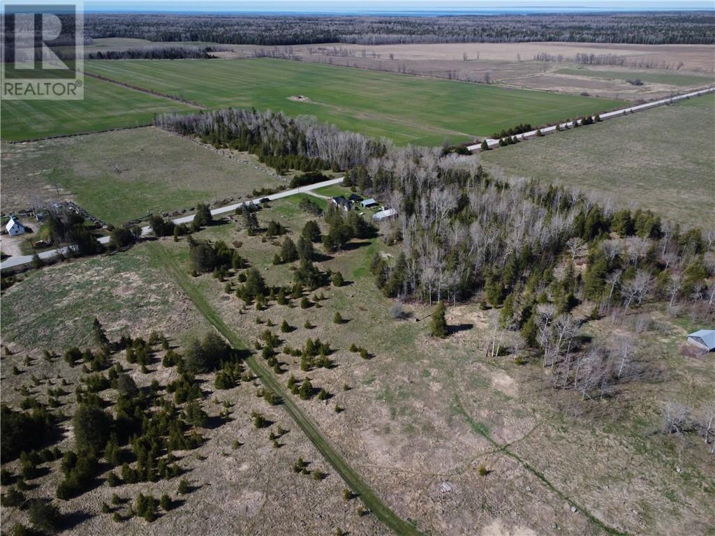622 Campbell Rd Property Photo 5
