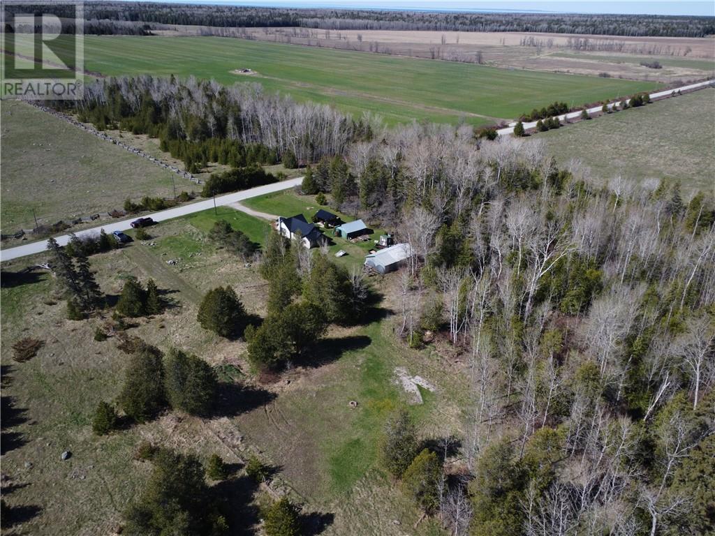 622 Campbell Rd Property Photo 6