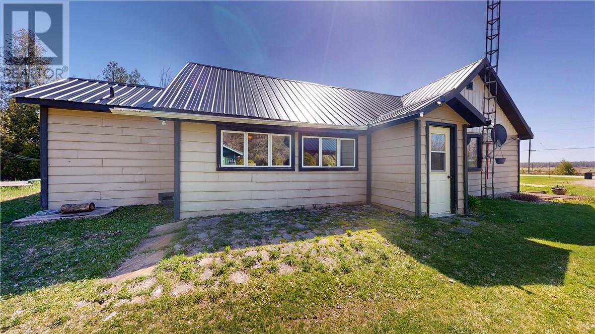 622 Campbell Rd Property Photo 16