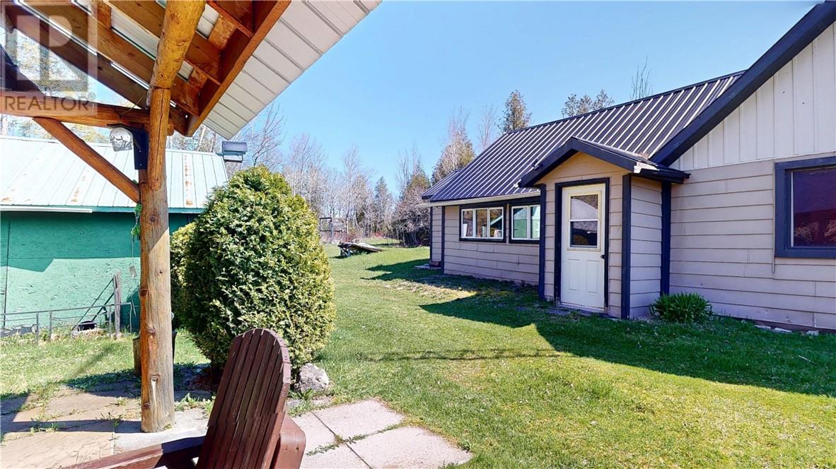 622 Campbell Rd Property Photo 22