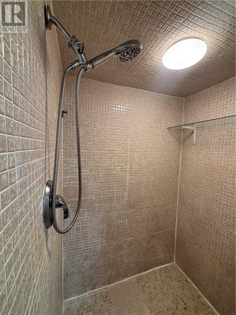 561 Burton Avenue Property Photo 30