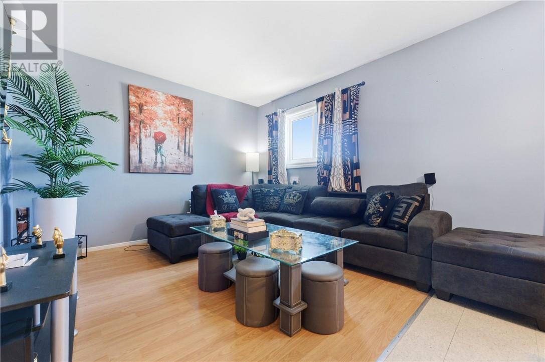 475 Pine Street Property Photo 18