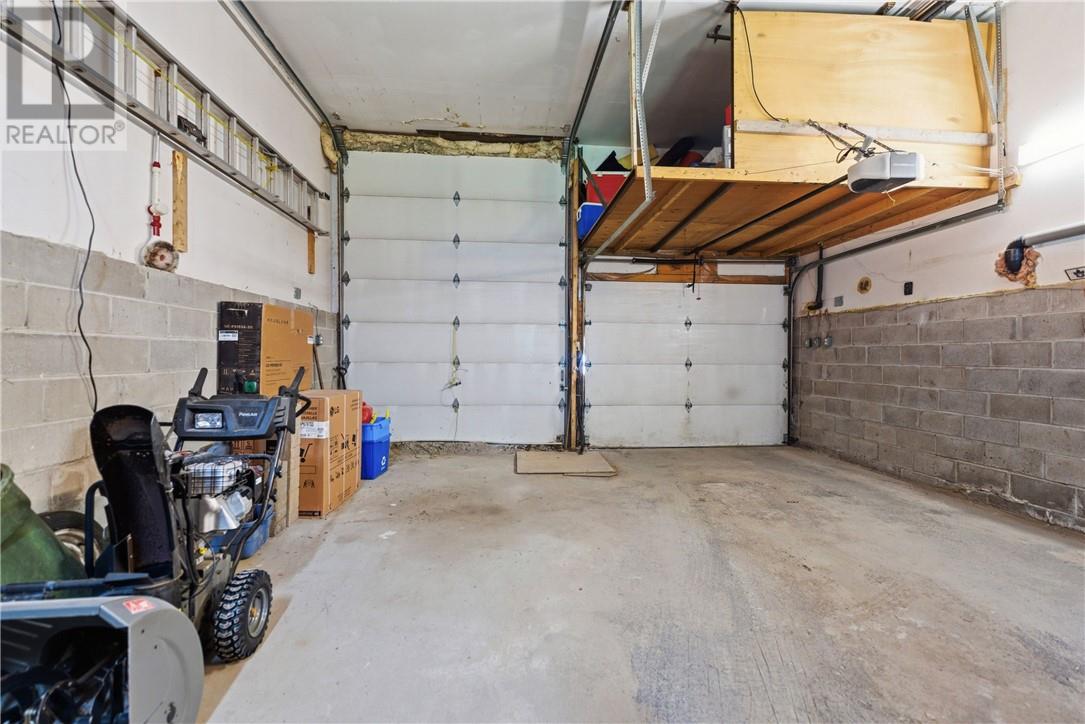475 Pine Street Property Photo 22