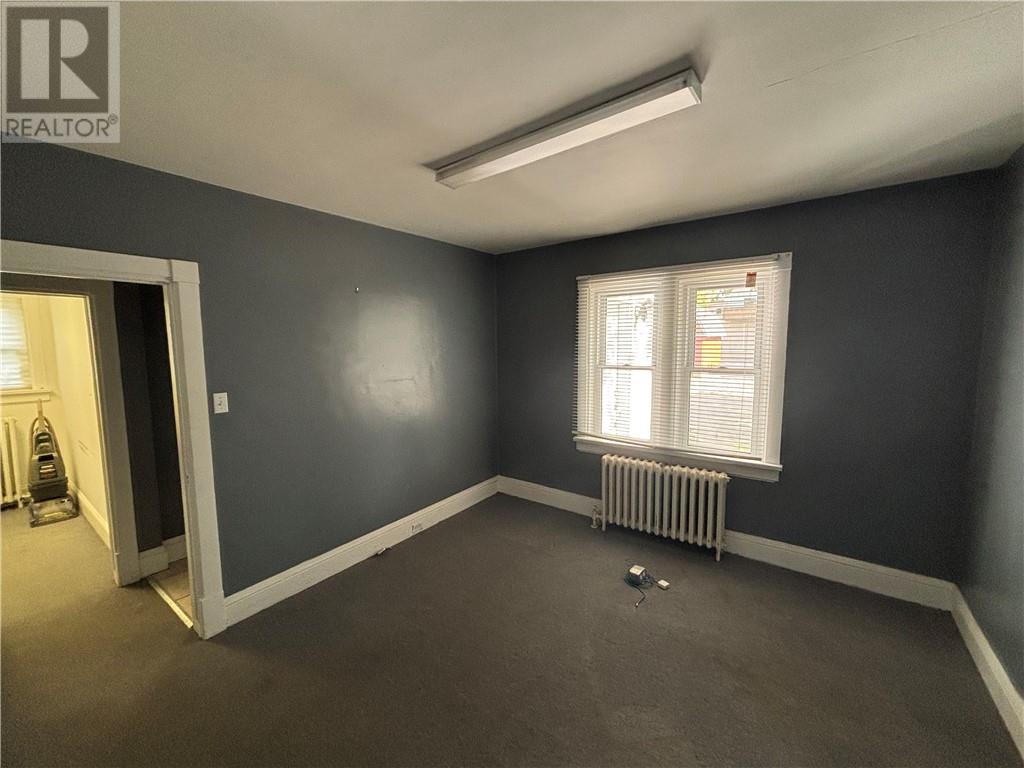 255 Pine Street Property Photo 19
