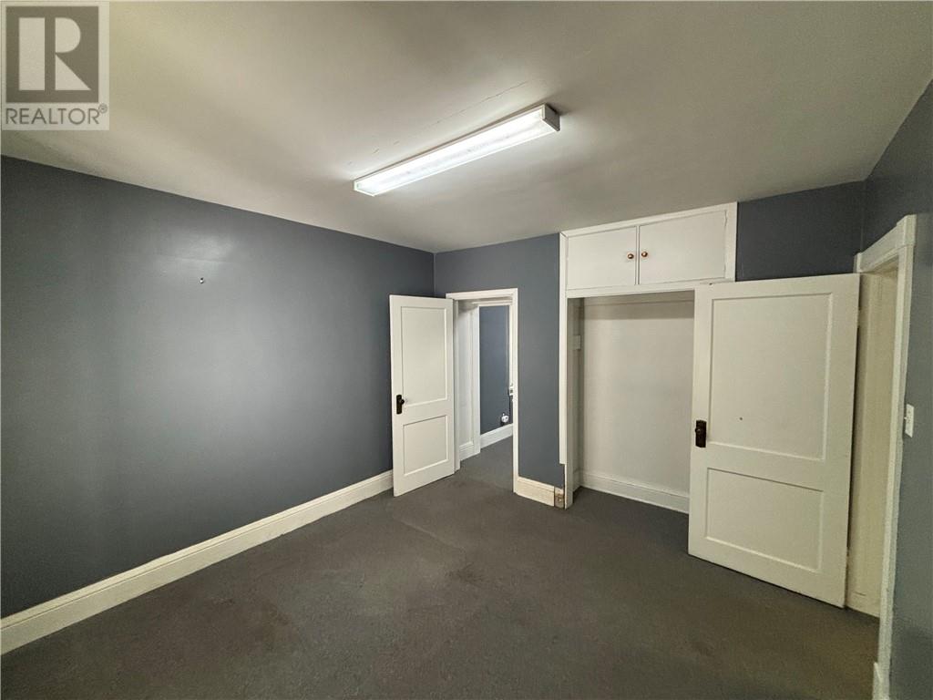 255 Pine Street Property Photo 21