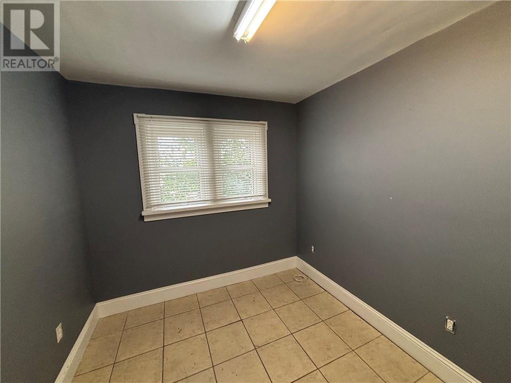 255 Pine Street Property Photo 23