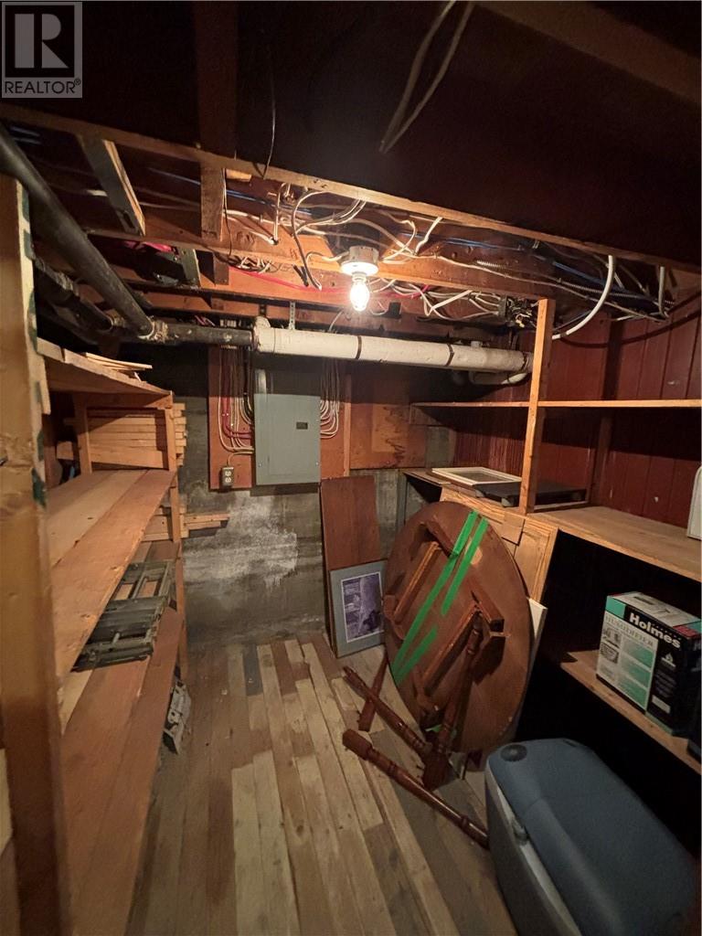 255 Pine Street Property Photo 30