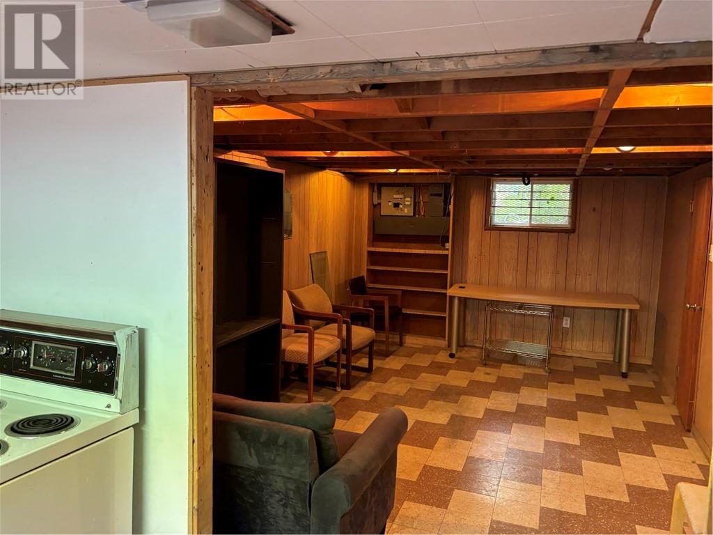 255 Pine Street Property Photo 37
