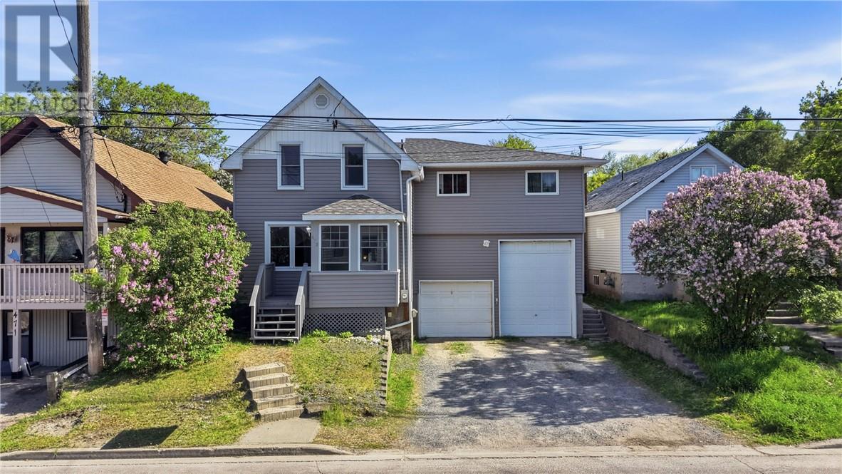 475 PINE Street Property Photo 1