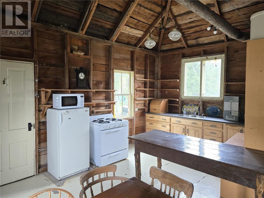 364 Triple D Trail Property Photo 16