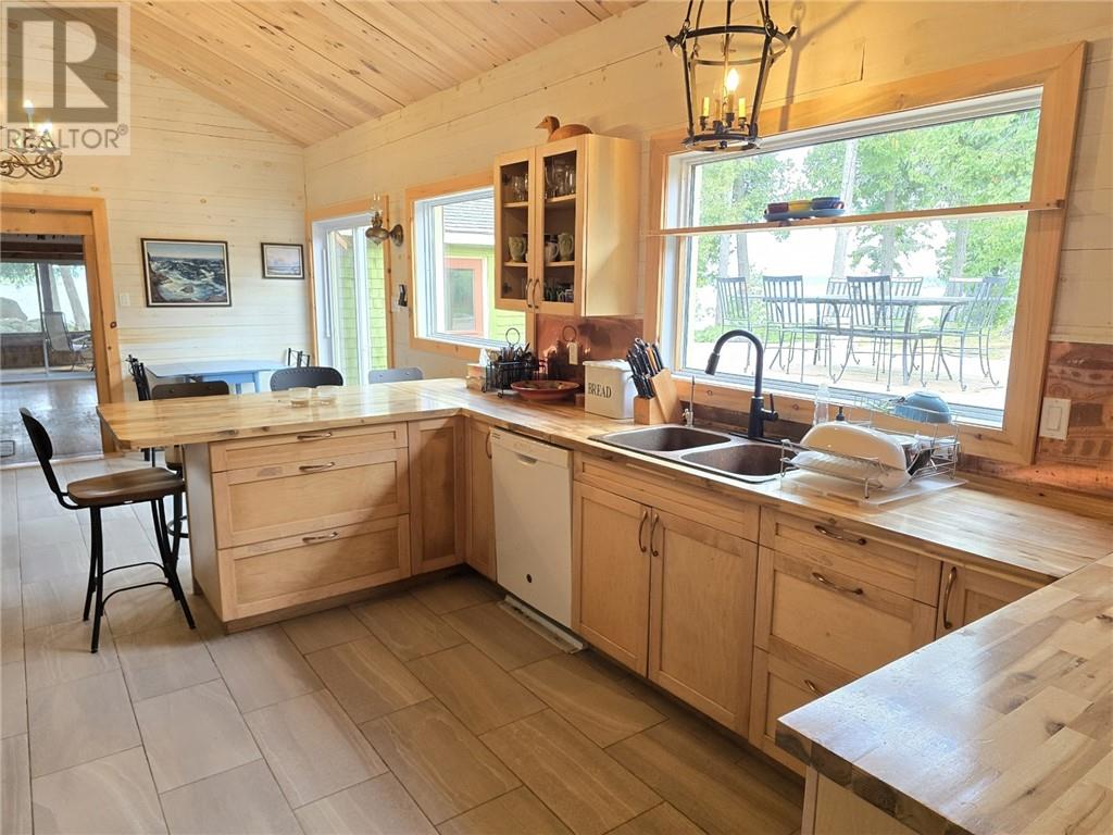 364 Triple D Trail Property Photo 17